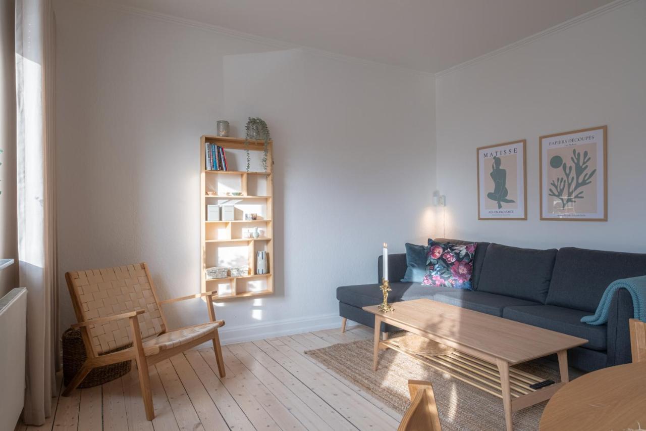 Newly Renovated 1-Bed Apartment In Aalborg Exterior foto
